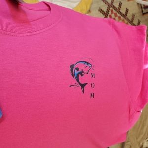 Hot Pink Womens Mom Medium Fishings Tshirt